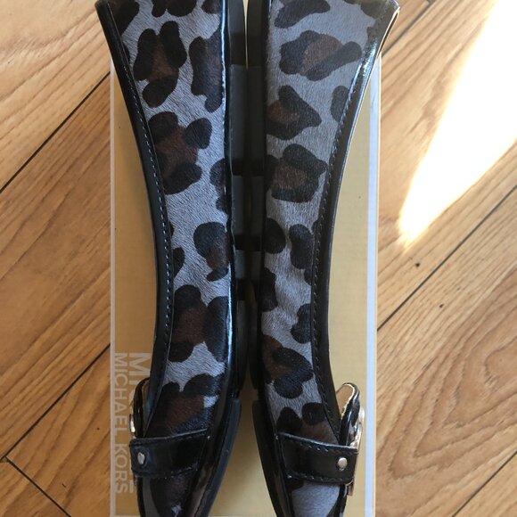 MICHAEL KORS FULTON MOC - size8 - Picture 5 of 11